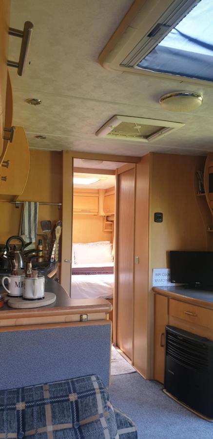 Self Contained Holiday Home Caravan Corsham Exterior foto